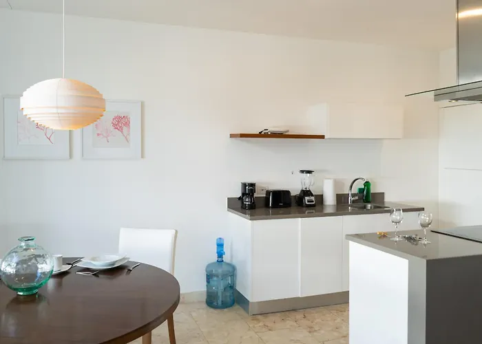 Luxury 1br Retreat In Area Appartement