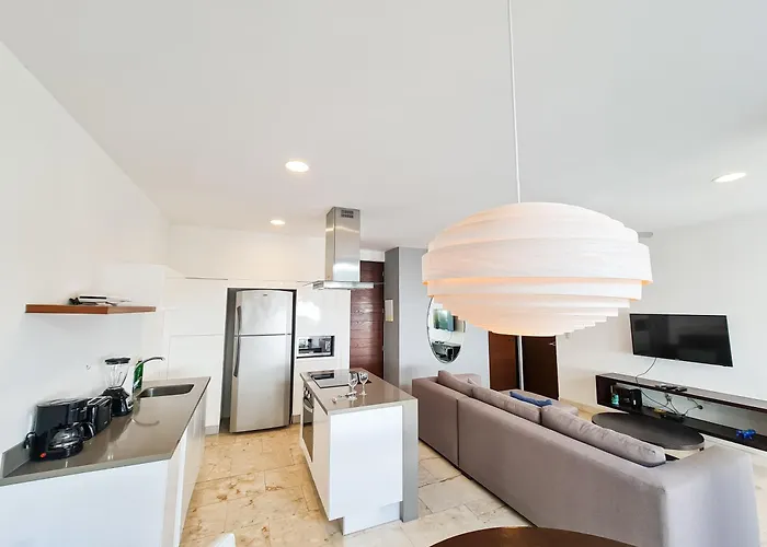 Luxury 1br Retreat In Area
