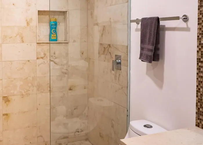 Appartement Luxury 1br Retreat In Area