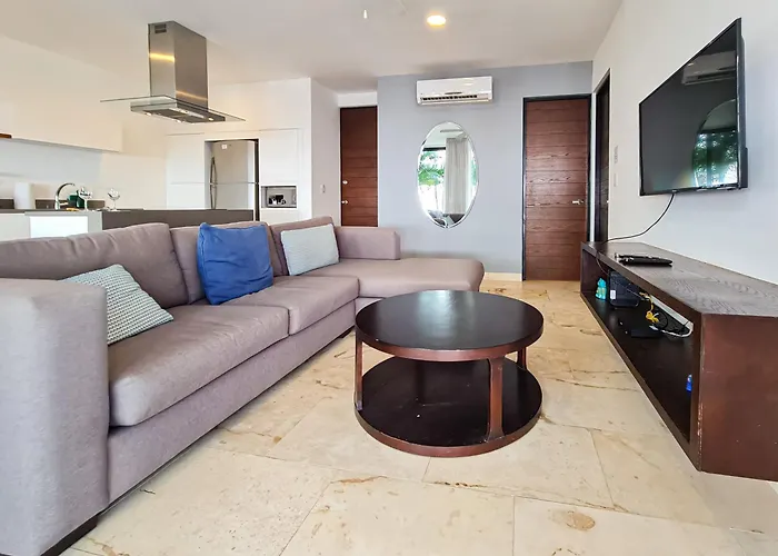 Luxury 1br Retreat In Area *